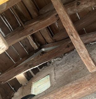 Reparación de tejado de madera y estructura exterior en Valencia